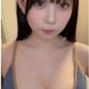 TikTok精选短视频：害羞顶胯舞、抬奶舞、弹力乳揺